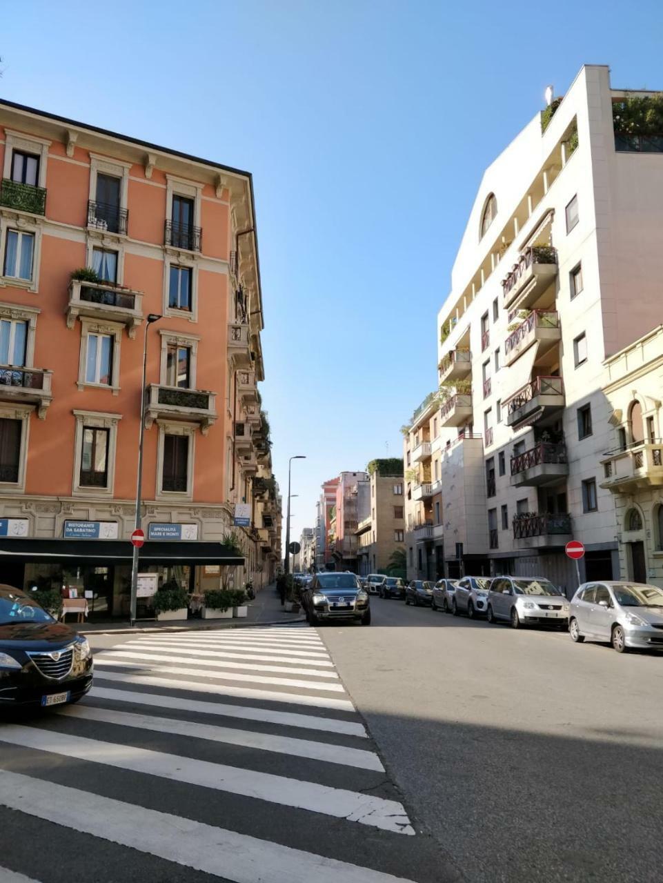 Joy Rooms Milan Bagian luar foto